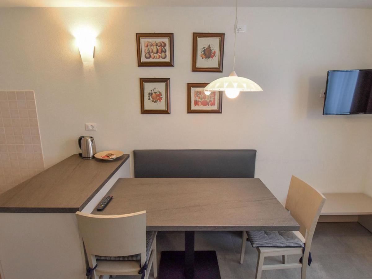 Apartment Kristall By Interhome Mezzana  Buitenkant foto